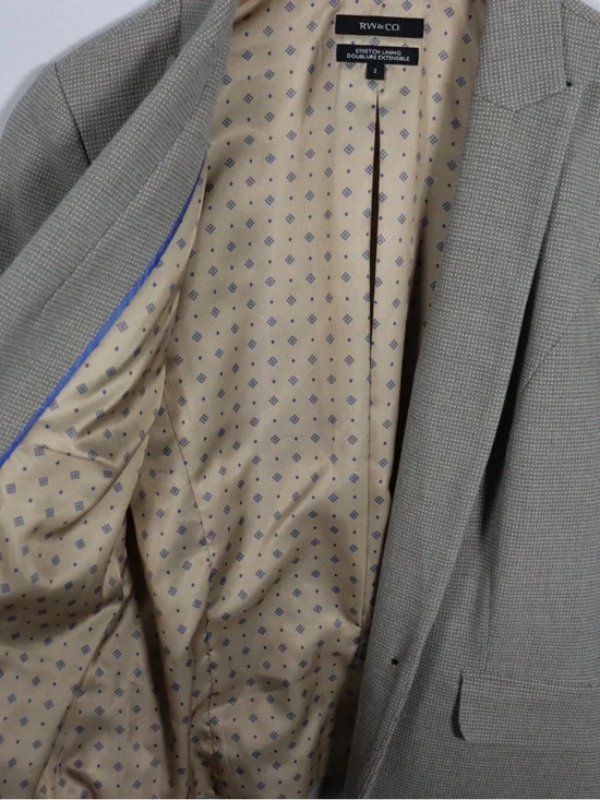 RW&CO Structured Blazer Women’s Size 2 Beige Workwear Film Worn The Boys - Picture 6 of 10